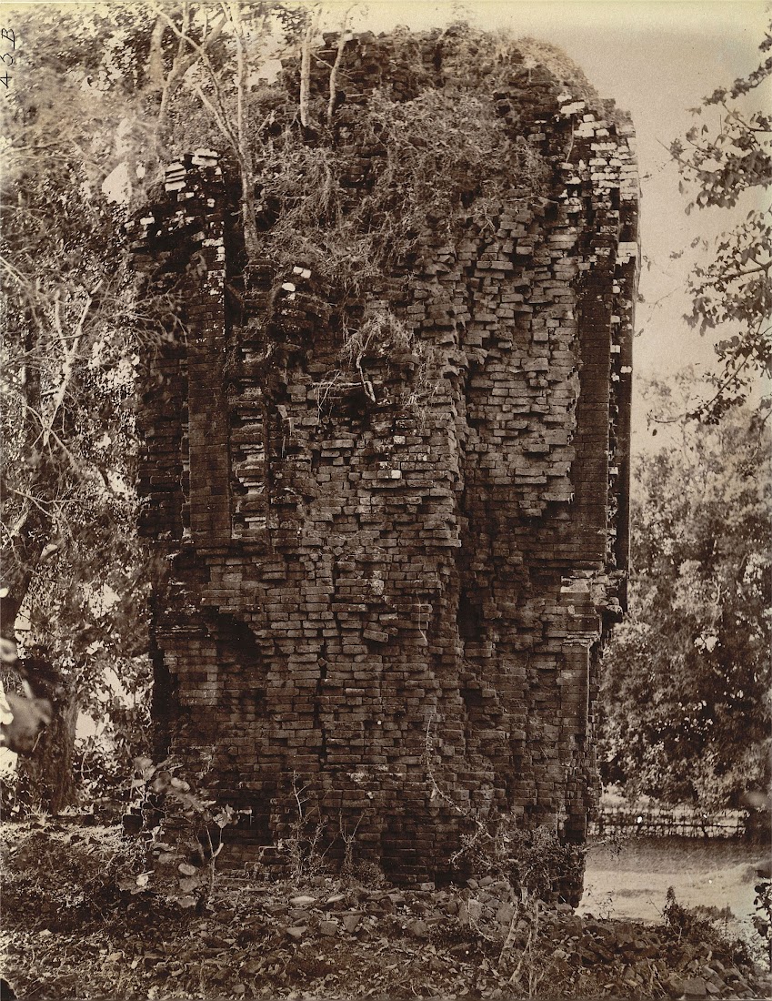 Ruins of a Brick Temple at Pakbirra Village, Manbhum District (Now in Purulia District), Bengal - 1872