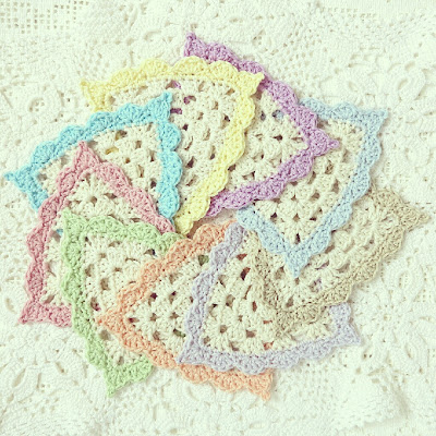 ByHaafner, crochet, garland, bunting, coasters, crocheted triangles, pastel, white, doily, give away