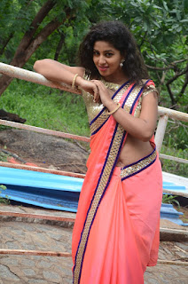 Actress pavani hot stills Actress pavani hot stills