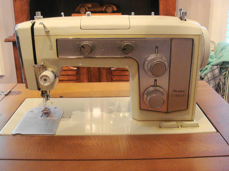 Sears Kenmore 158 1802 Sewing Machine