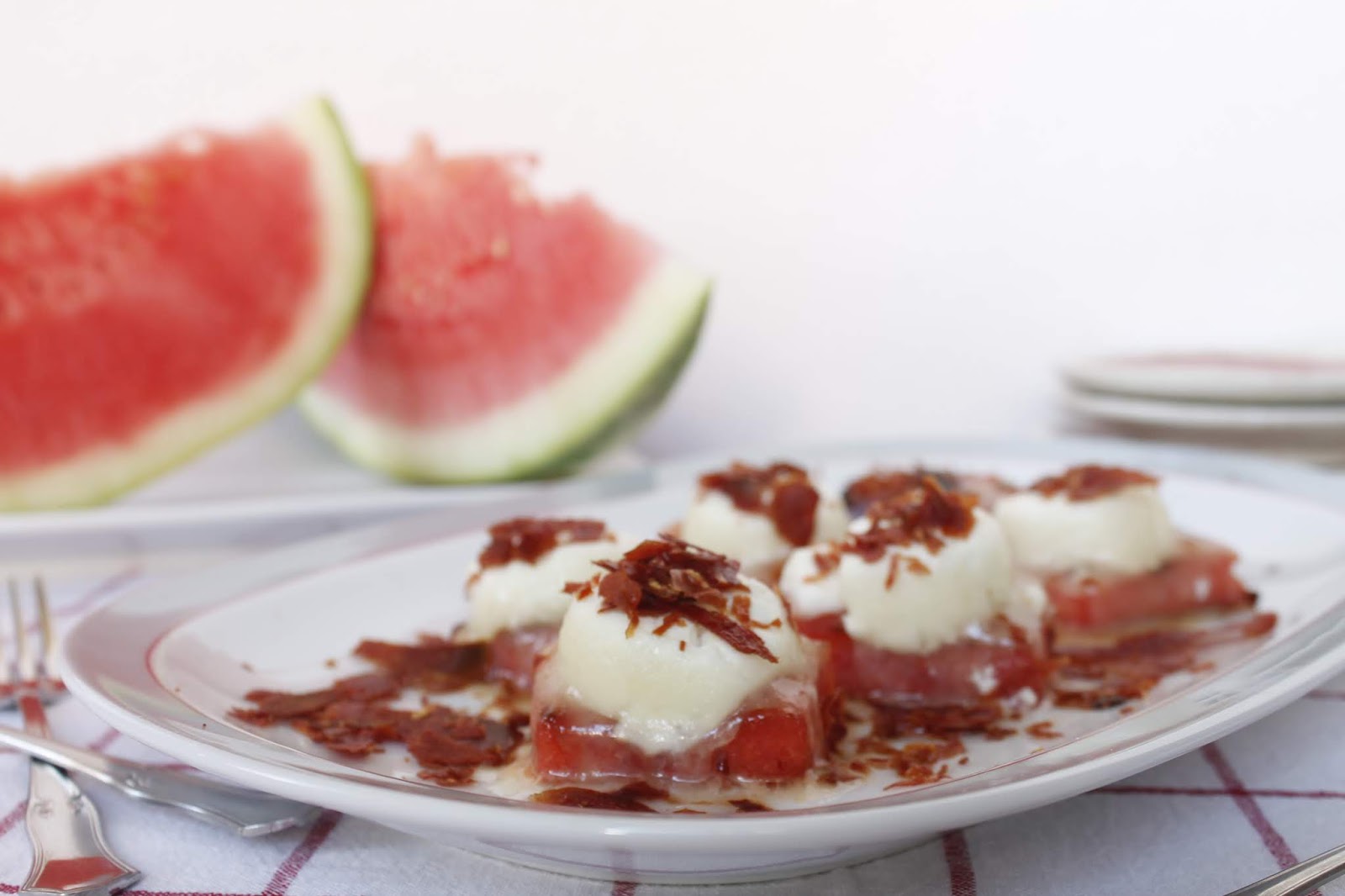 Sandía con queso y jamón Con sabor a huerto