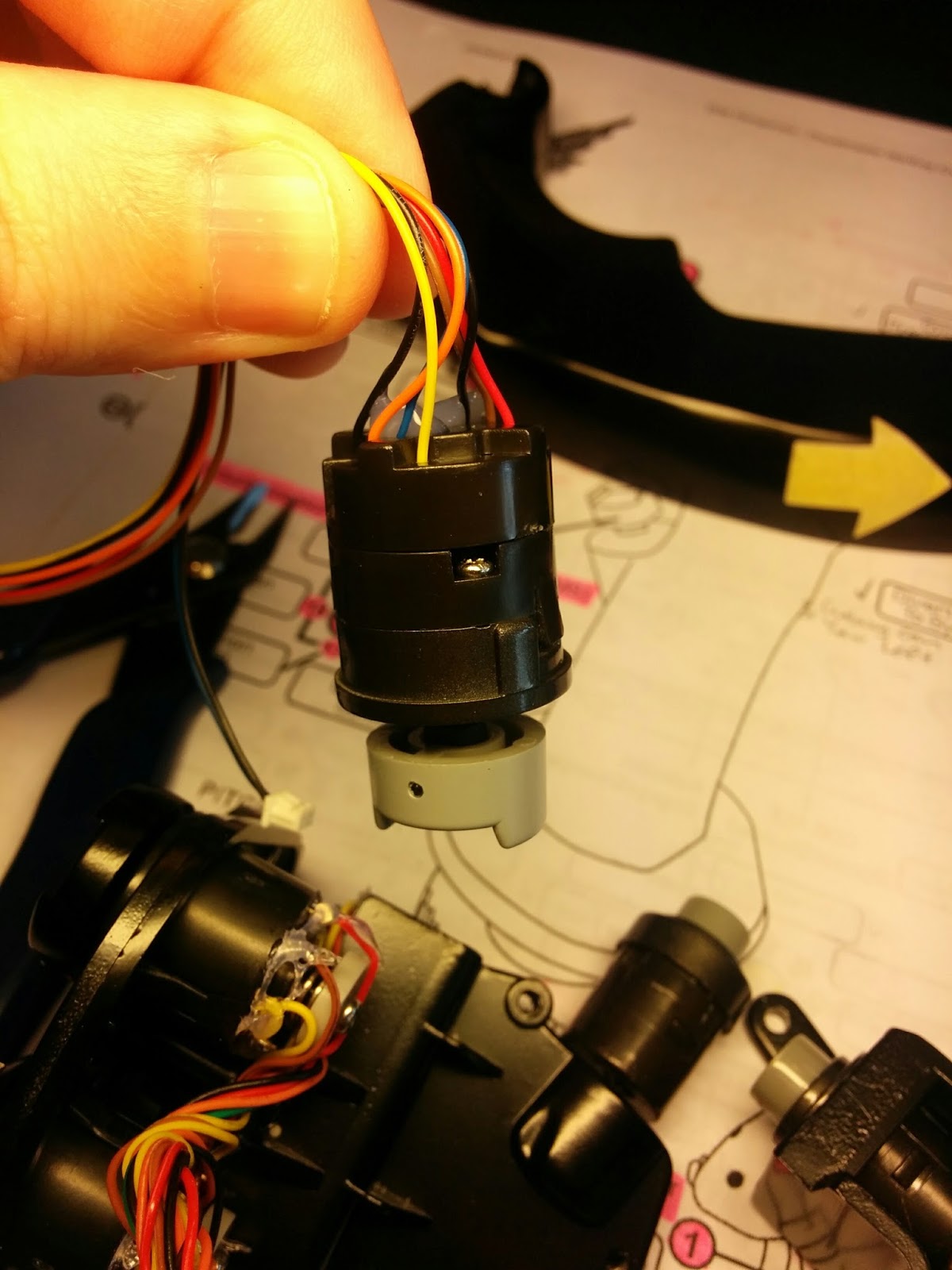 Fix it yourself: Thrustmaster Warthog Joystick - Countermeasures