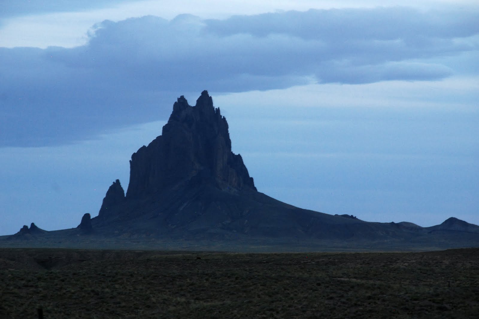 Shiprock Cliffs & Canyon