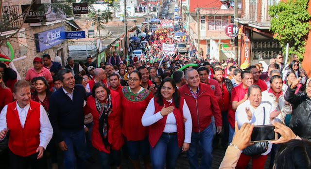 Se registra Lupita Vargas como precandidata a la alcaldía de Xicotepec