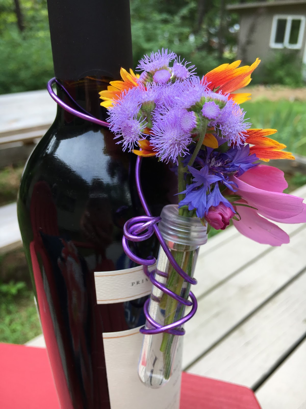 DesignsandEvents A Bouquet for a Bouquet (Wine That Is)