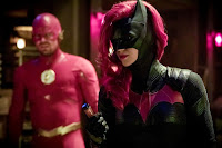 Warner Channel presenta el crossover Elseworlds - 20 diciembre 3 crossover%2Belseworlds%2B1