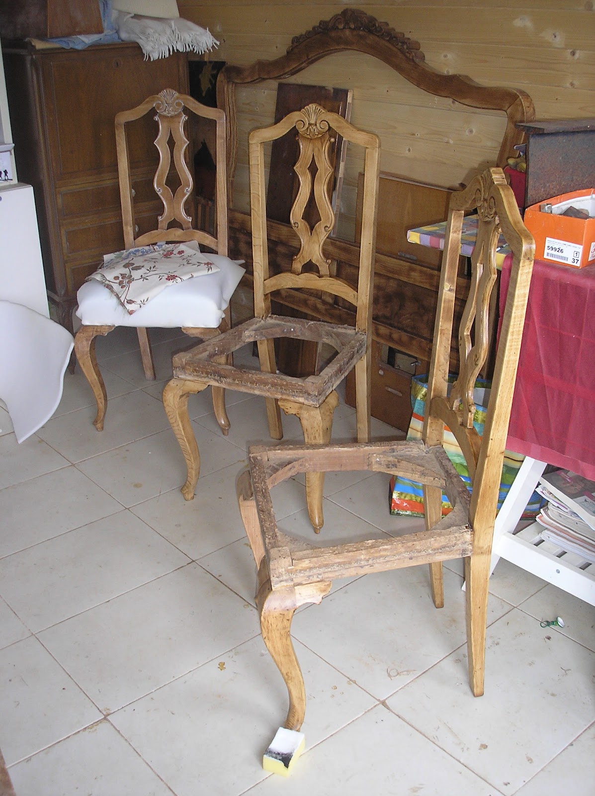 EL DESVAN DE MAMEN: SILLAS DE COMEDOR