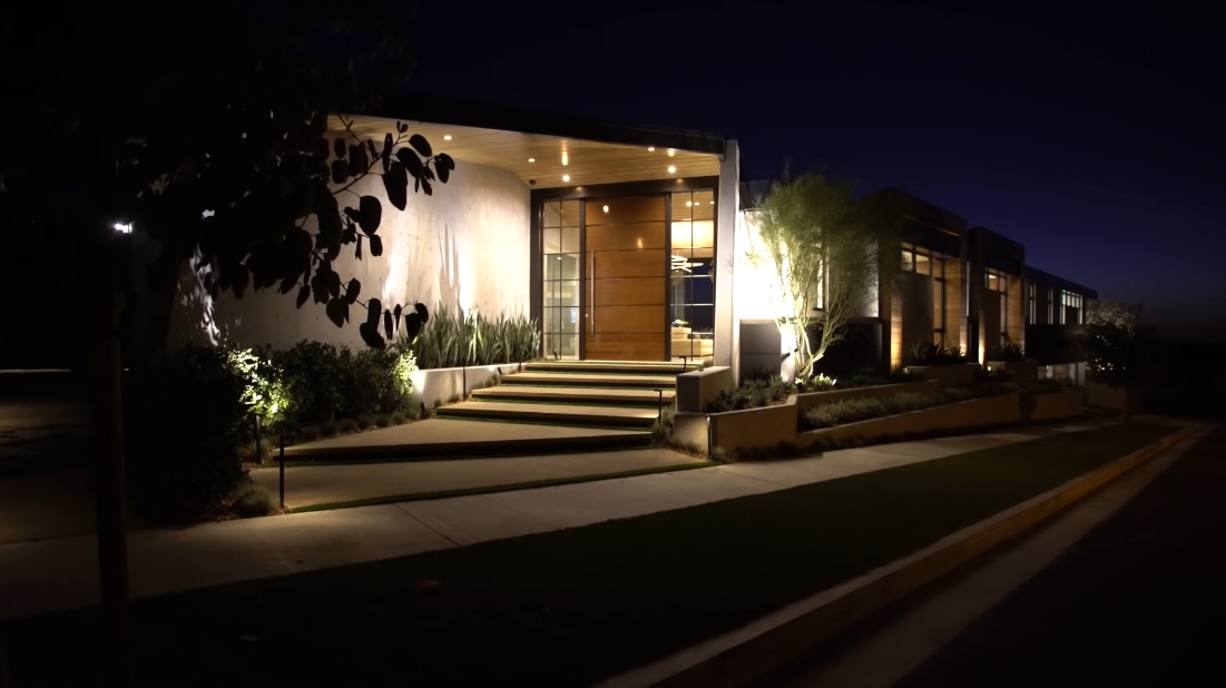 45 Interior Design Photos vs. Tour 4501 Camden Dr Luxury Home