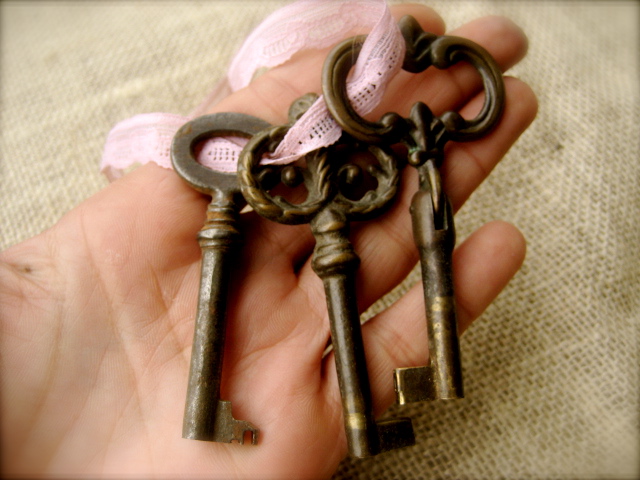 Charms - Chiavi Color Bronzo - Materiali - Bigiotteria - Di Mad Abo - Foto 6