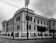 Instituto de Educação do Paraná Professor Erasmo Pilotto