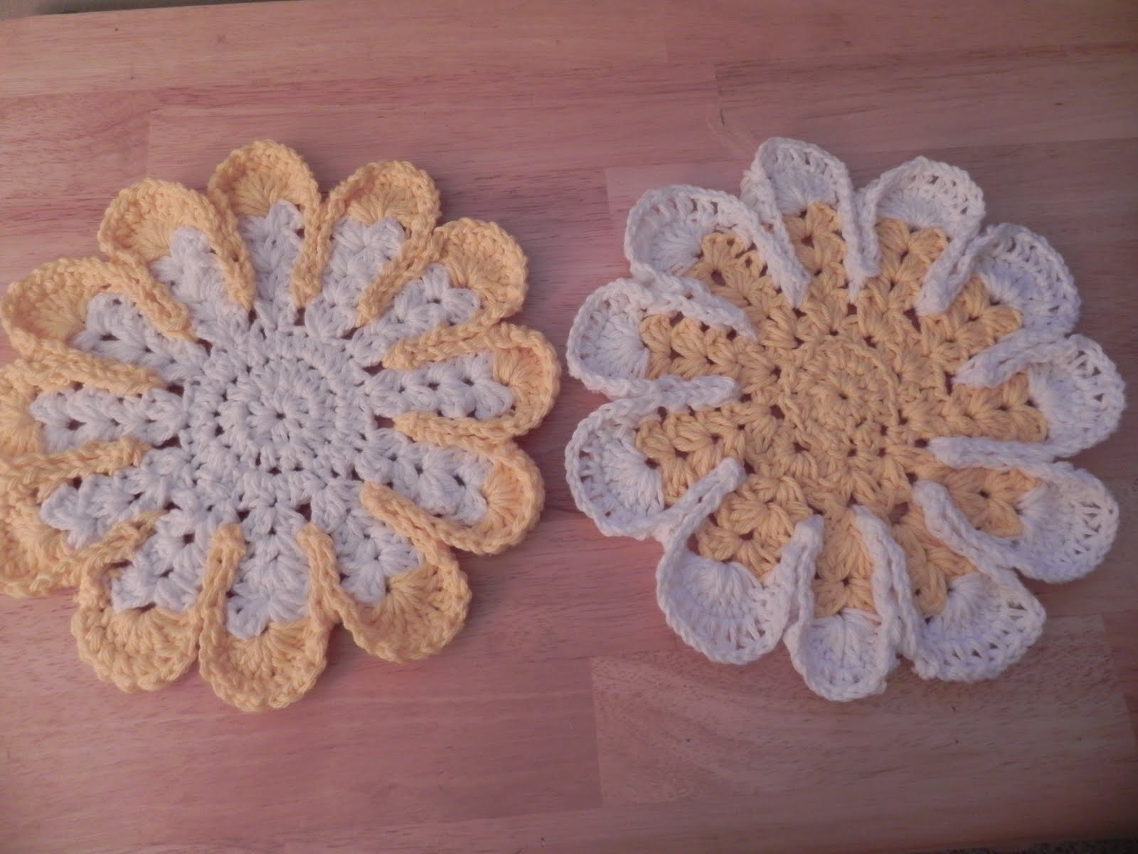 LIFES LITTLE GARDEN Embroidery, Chicken Scratch, Crocheting