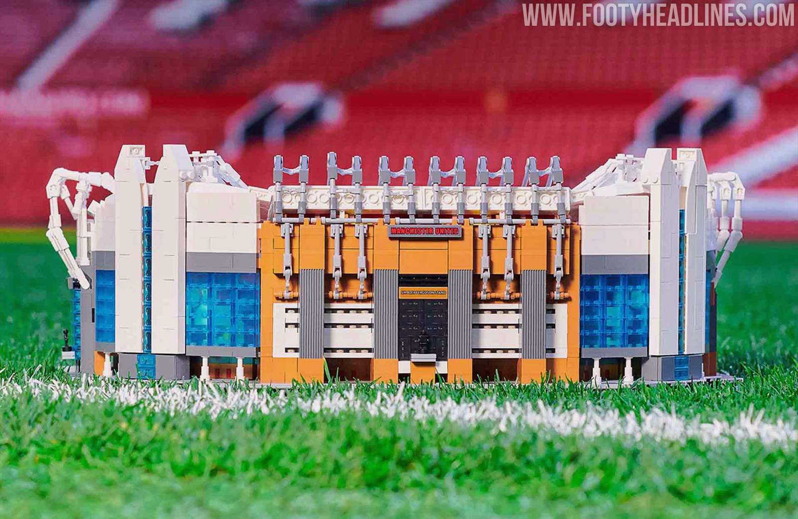 3,898 Pieces LEGO Old Trafford Set Released - Footy Headlines