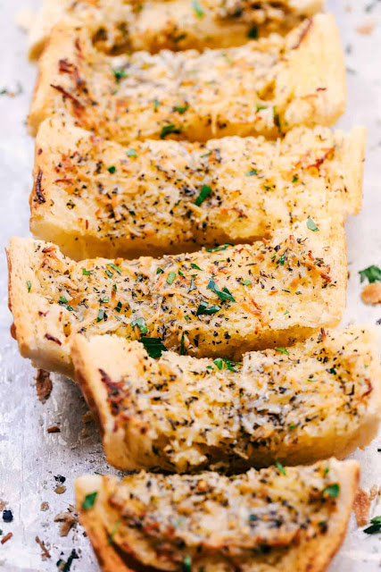 The Best Garlic Bread Recipe