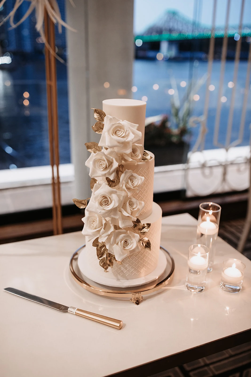 sundown film & photography brisbane bridal gown designer florals venue cake styling