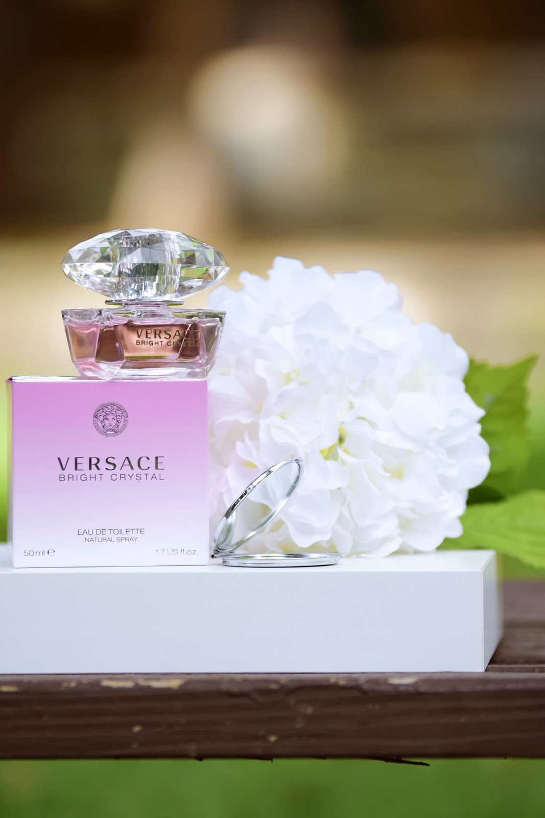 Fragrances net, versace crystal light, perfume, where to buy perfume online, pink, women gift ideas
