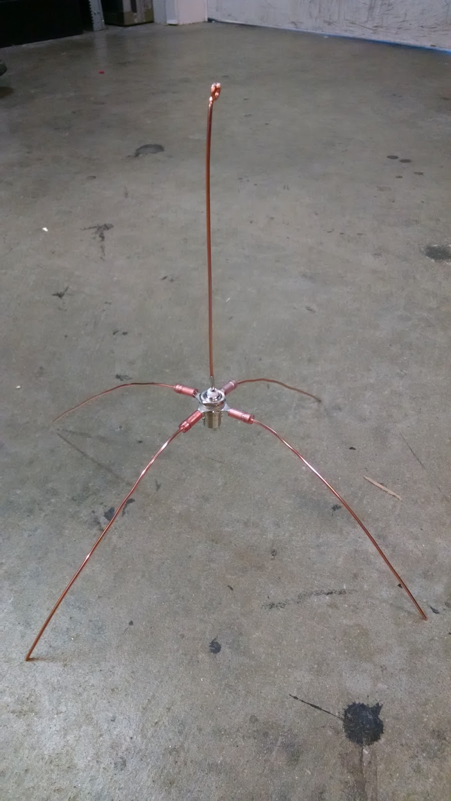 KK6AFG Ham Radio Stuff and Things Ridiculously easy 70 CM Ground plane