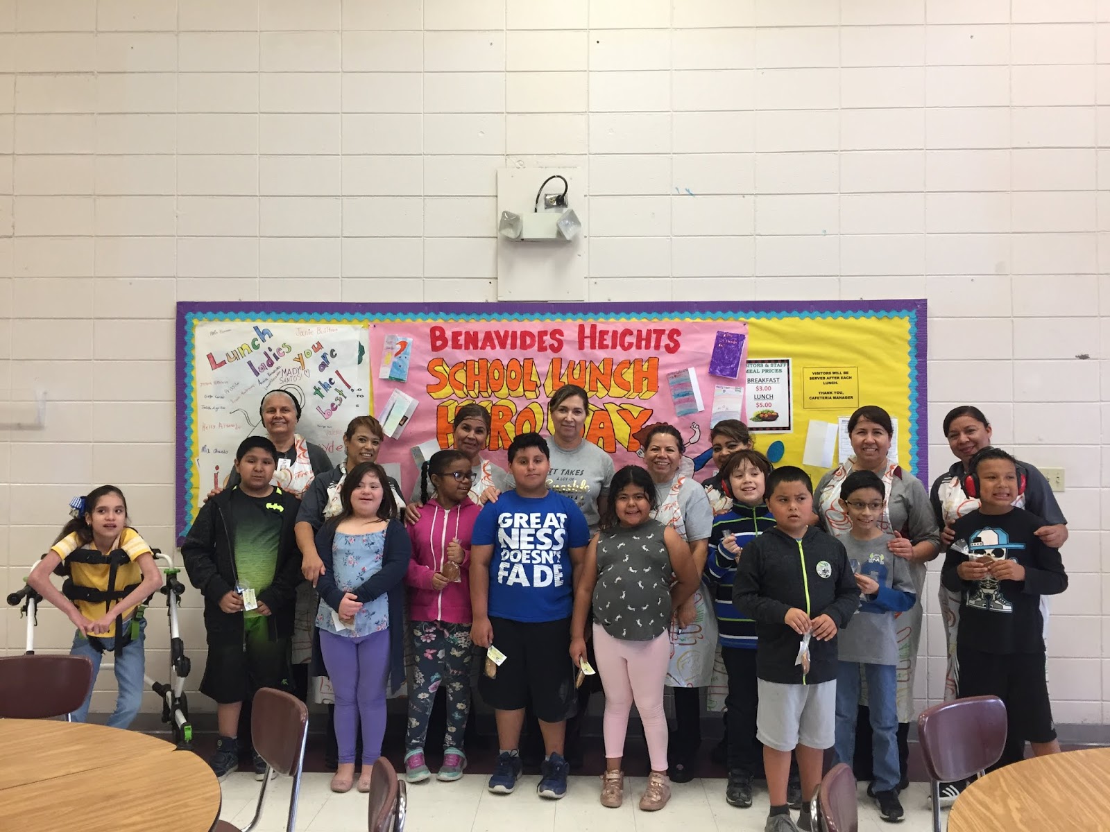 Eagle Pass ISD iVision Bulldogs Celebrate National Cafeteria Workers Day