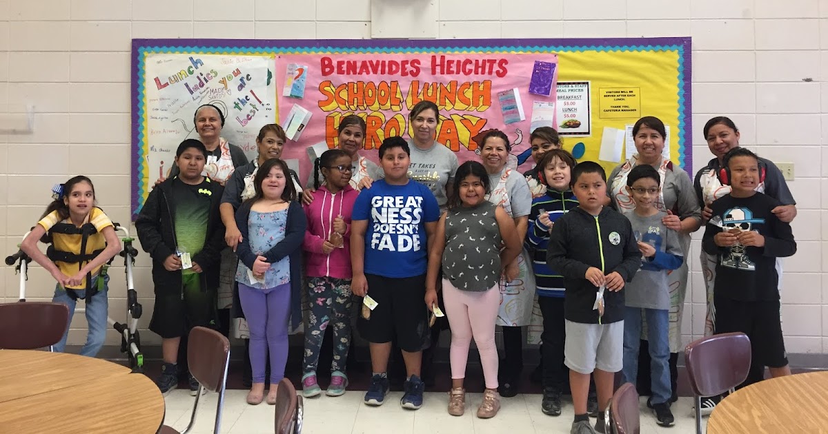 Eagle Pass ISD iVision Bulldogs Celebrate National Cafeteria Workers Day
