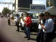 Protestan Trabajadores de Mexicana ante las oficinas de SCT.