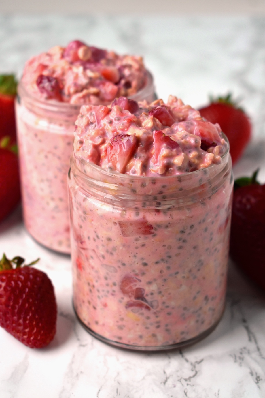 Strawberries and Cream Overnight Oats - Overnight Oat Recipes