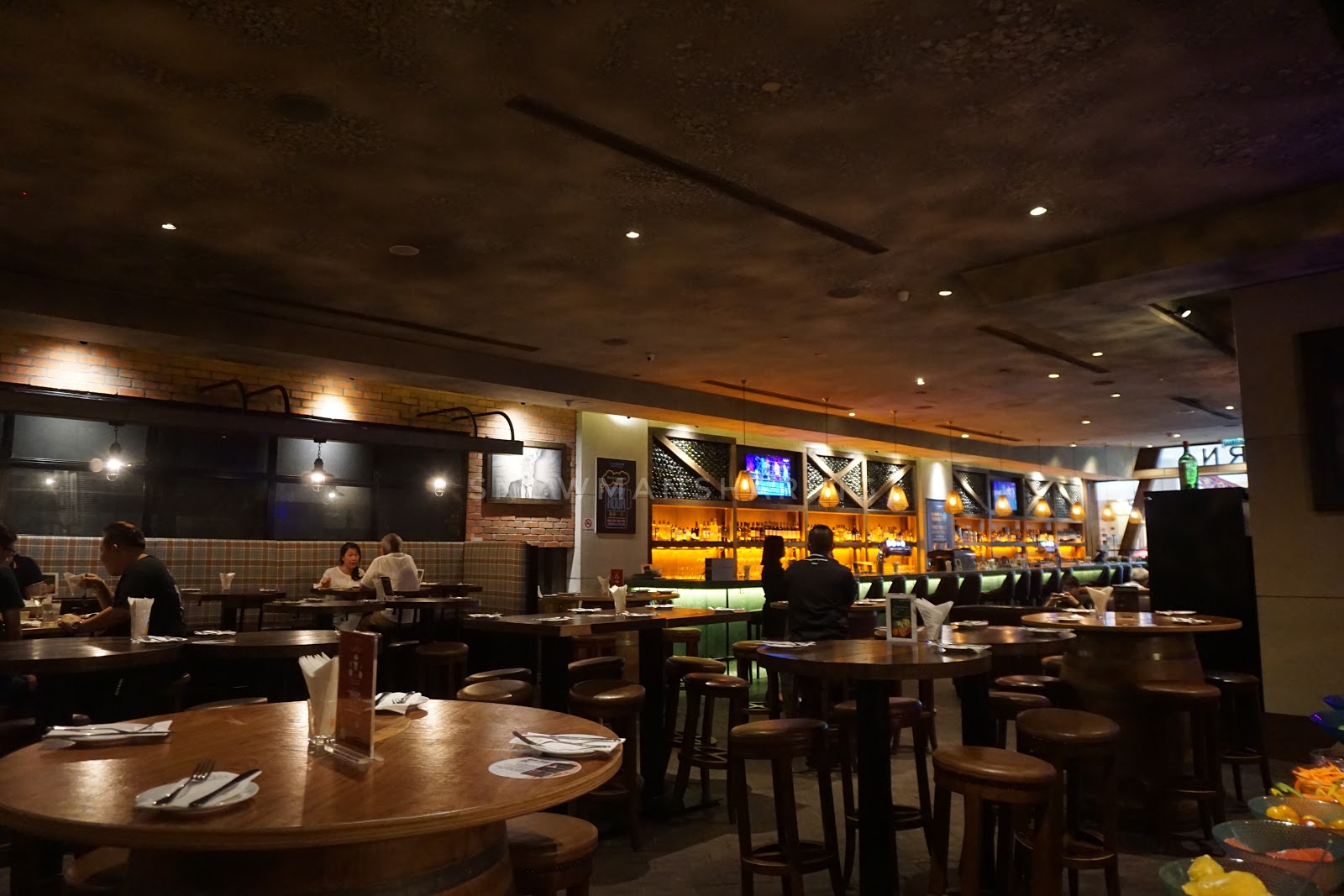 The BARN Wine Bar at Pavilion, KL Snowman · Sharing