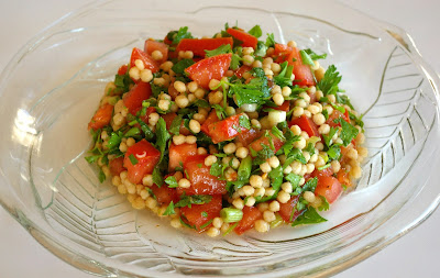 sałatka z kuskusem, tabule, tabuli,