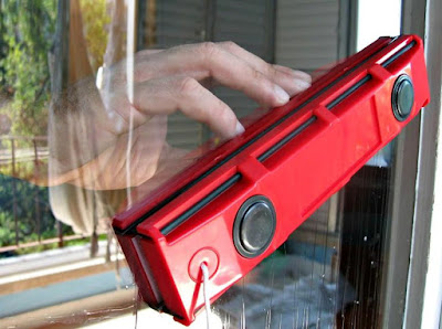 Magnetic Window Cleaner