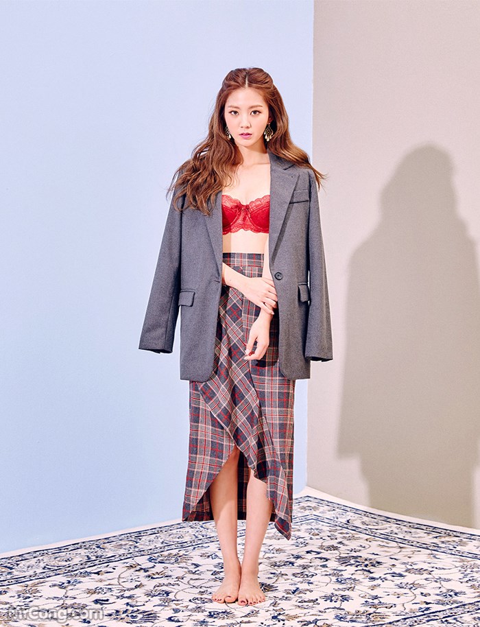 Beautiful Chae Eun in the October 2016 fashion photo series (144 photos) photo 8-0
