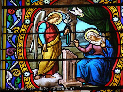 Annonciation de Notre Seigneur Jésus Christ à la vierge Marie/25 mars Annonciation-vitrail-eglise