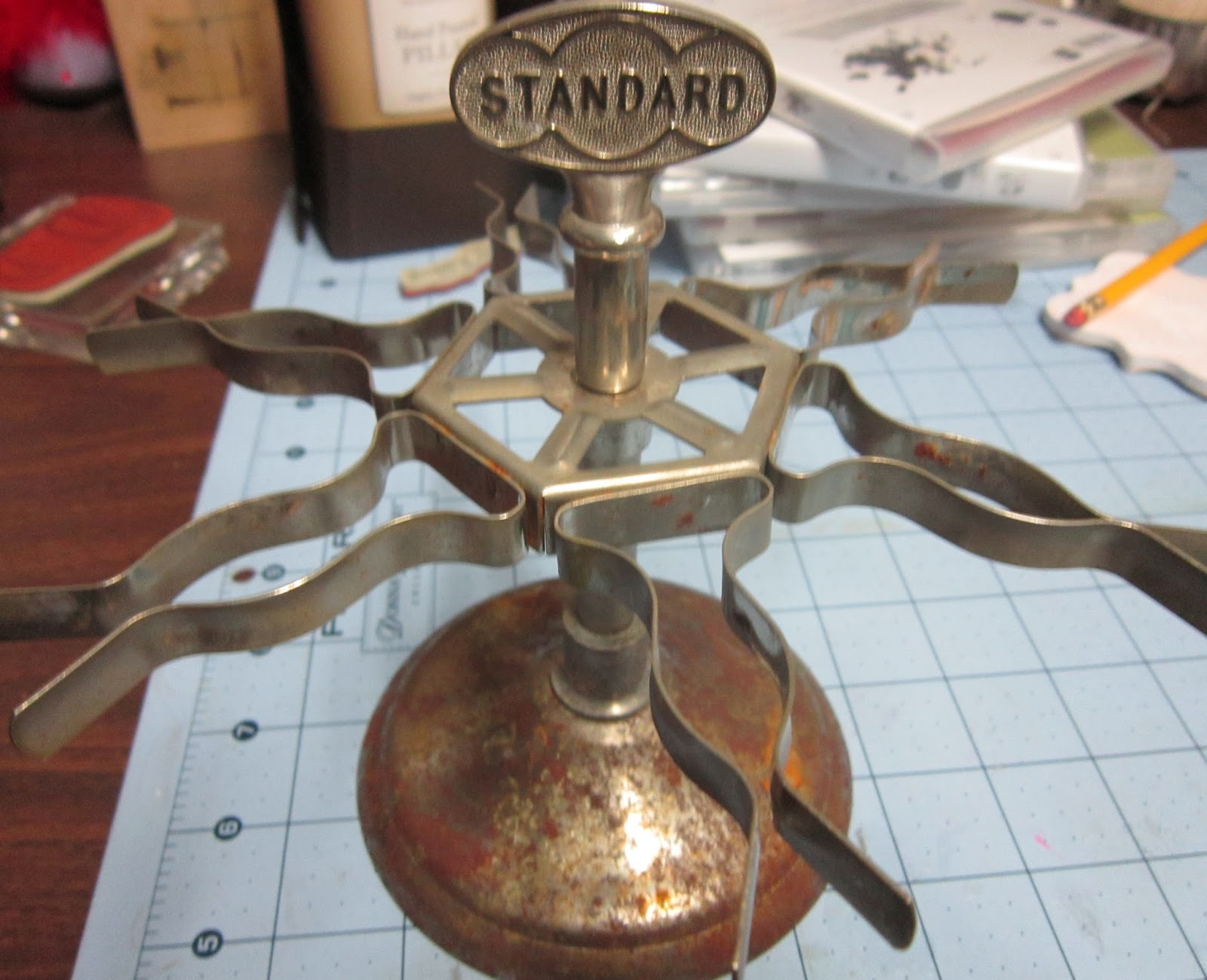 Krafting with Karen Vintage Stamp Holder