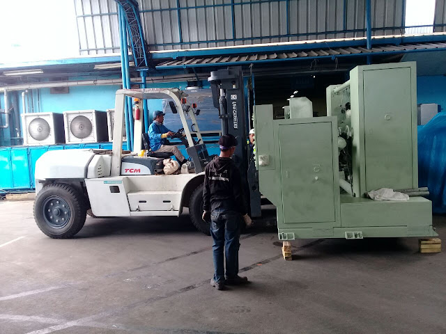 RENTAL FORKLIFT TANGERANG 081213510099: RENTAL FORKLIFT ...