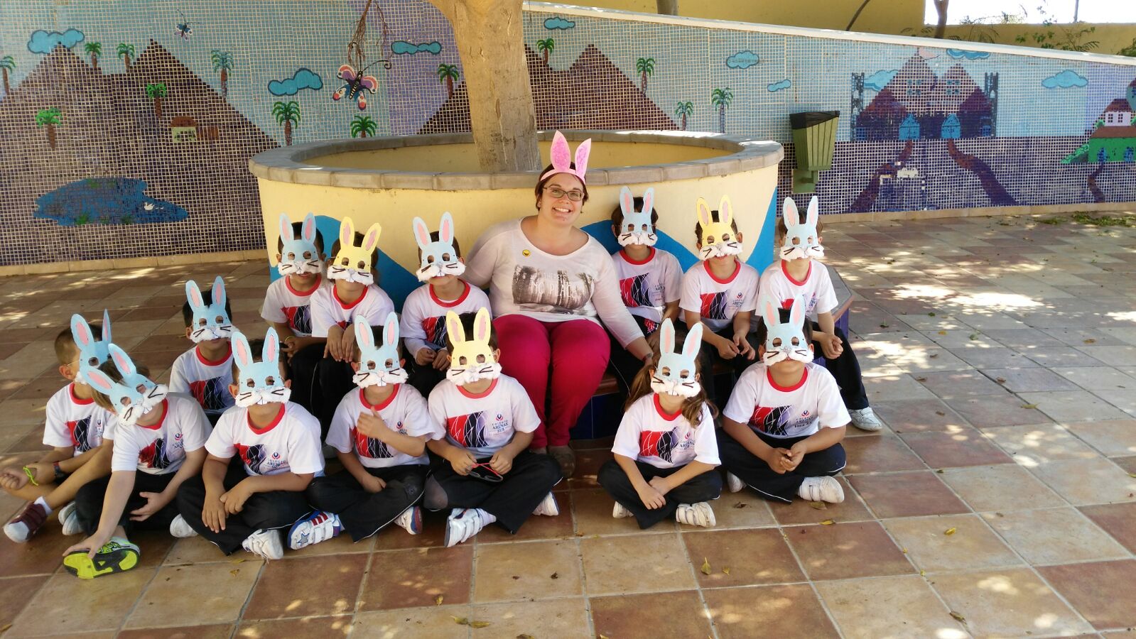 Trazos de colores EASTER