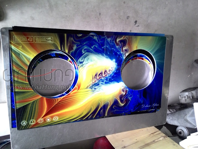 Dịch vụ in tranh kính cường lực trên mặt kính bếp gas Dịch vụ in tranh kính cường lực trên mặt kính bếp gas