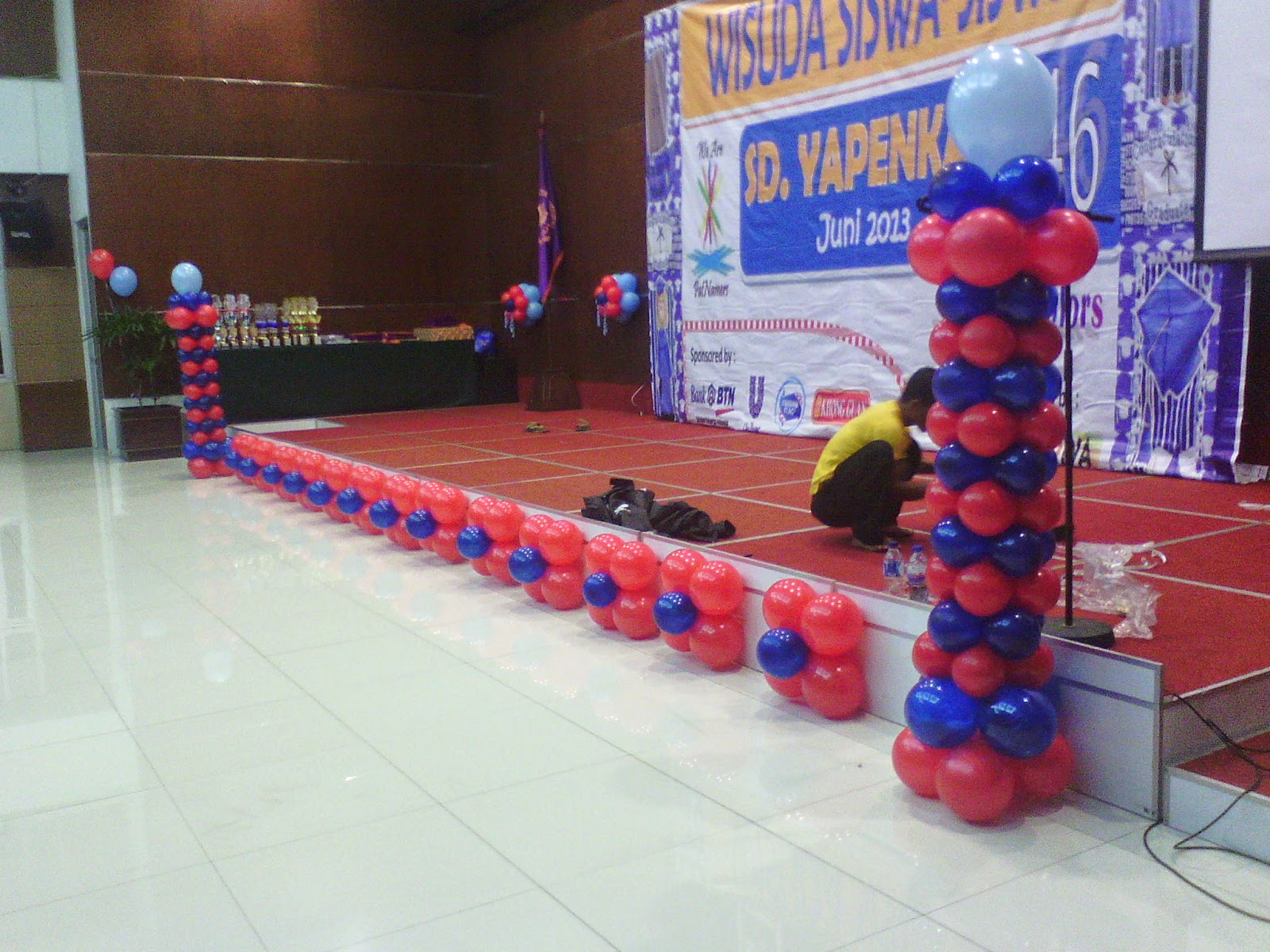 DEKORASI BALON STANDING