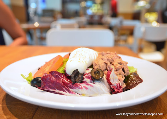 salad in Barilla restaurant Dubai