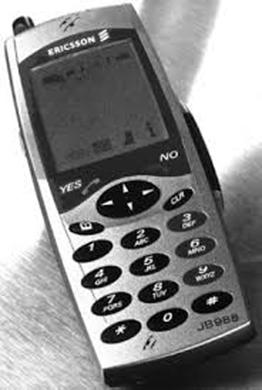 GEEXFILES: Retro: Ericsson R320s. Flagowiec (z 2000r.).