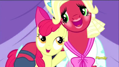 Apple Bloom and 'Orchard Blossom' sing a duet