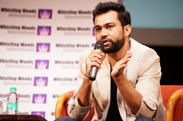'Humble, honest, highly spirited Director of the super-hit film Sultan, Ali Abbas Zafar, delivers an impressive masterclass to 300 students at Whistling Woods International' 'Humble, honest, highly spirited Director of the super-hit film Sultan, Ali Abbas Zafar, delivers an impressive masterclass to 300 students at Whistling Woods International'