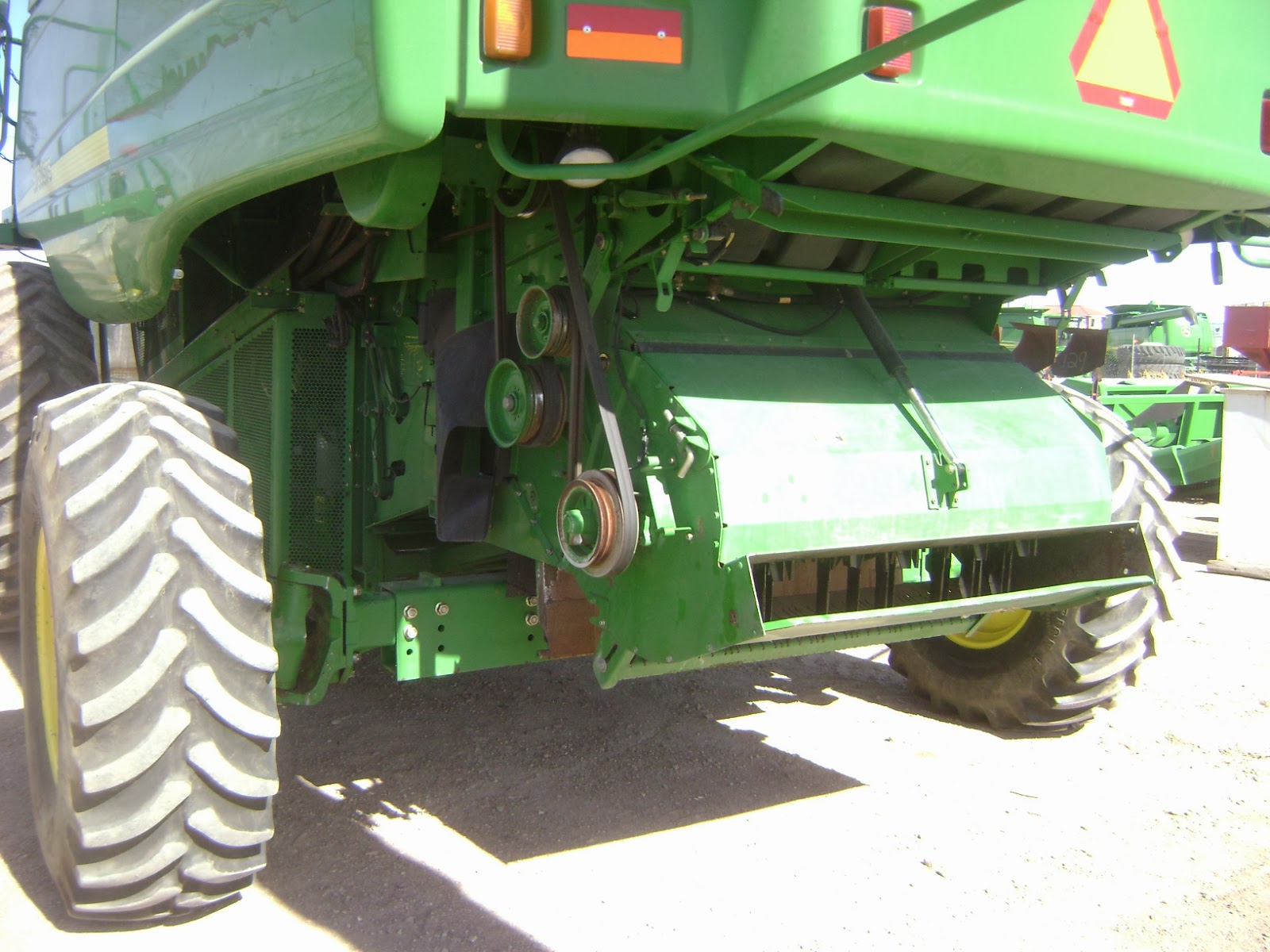 MAQUINARIA AGRICOLA INDUSTRIAL Trilladora John Deere 9760 sts Rotor