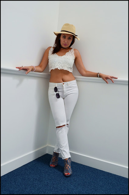 white9.jpg