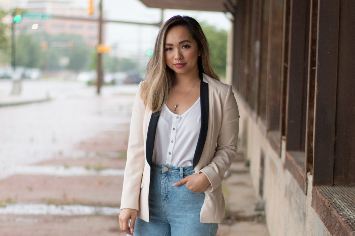 Stephienese | Dallas style + life blog: Casual Friday Mom Jeans ...