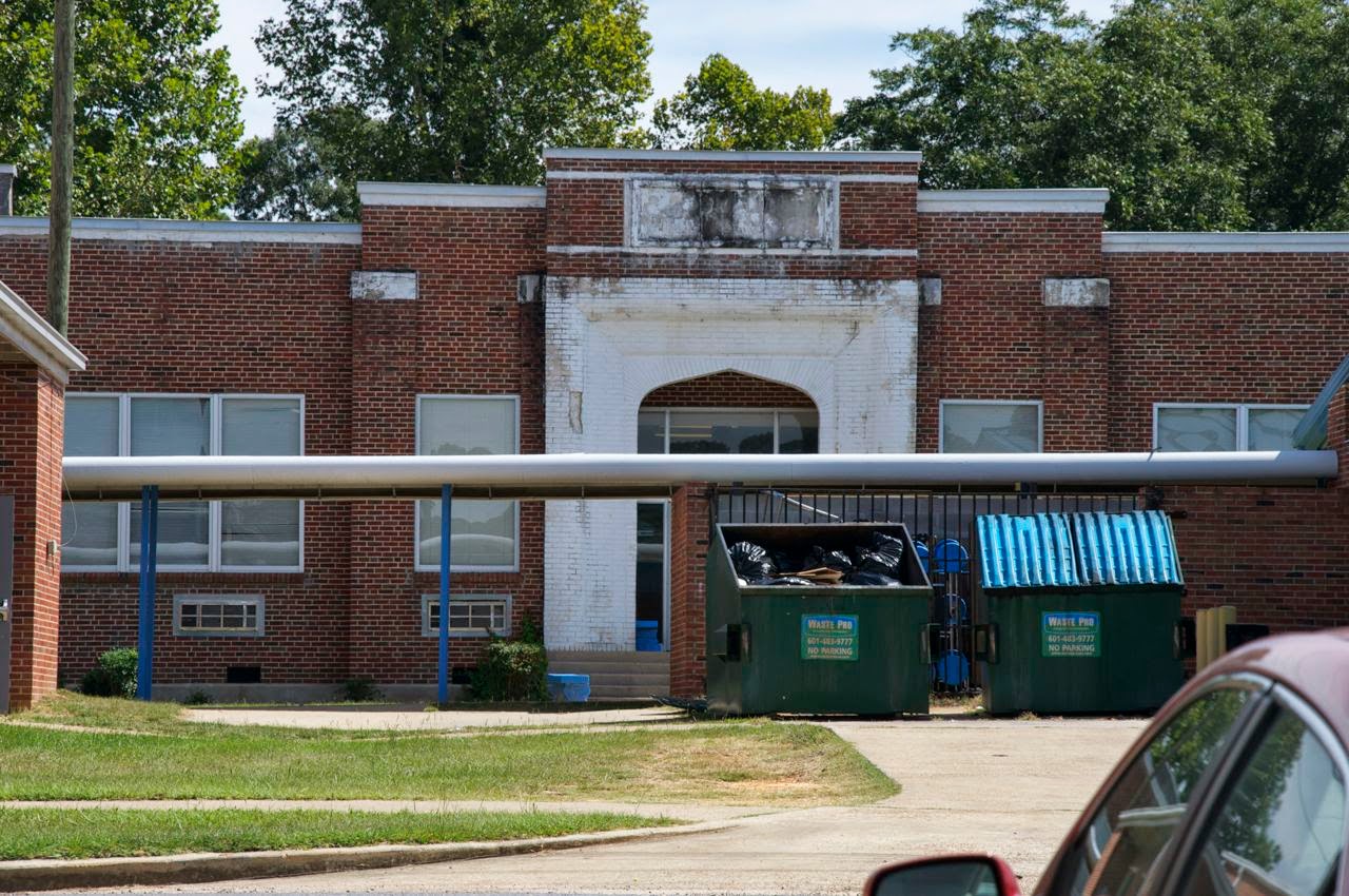 Suzassippi's Lottabusha County Chronicles Old DeKalb High School