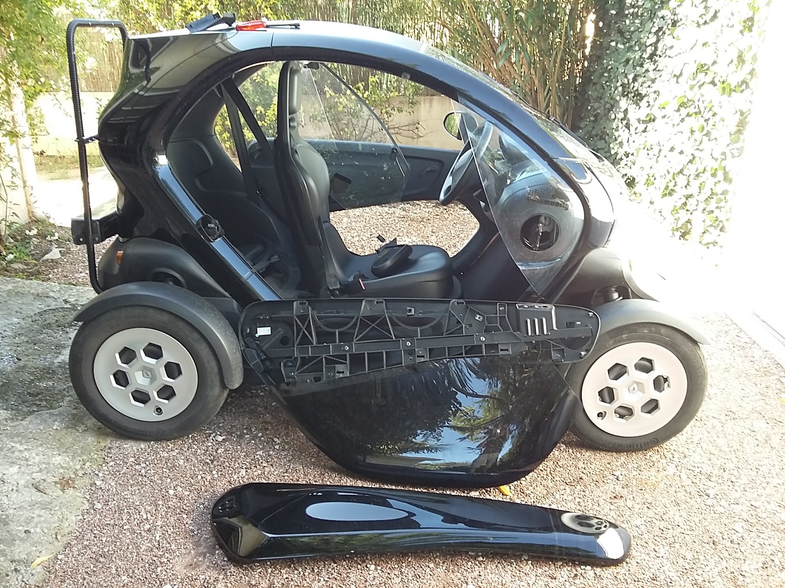 Porte Avant Droit Pour Renault Twizy Non Ademe 1 Phase 1 - Occasion - Garantie 12 Mois