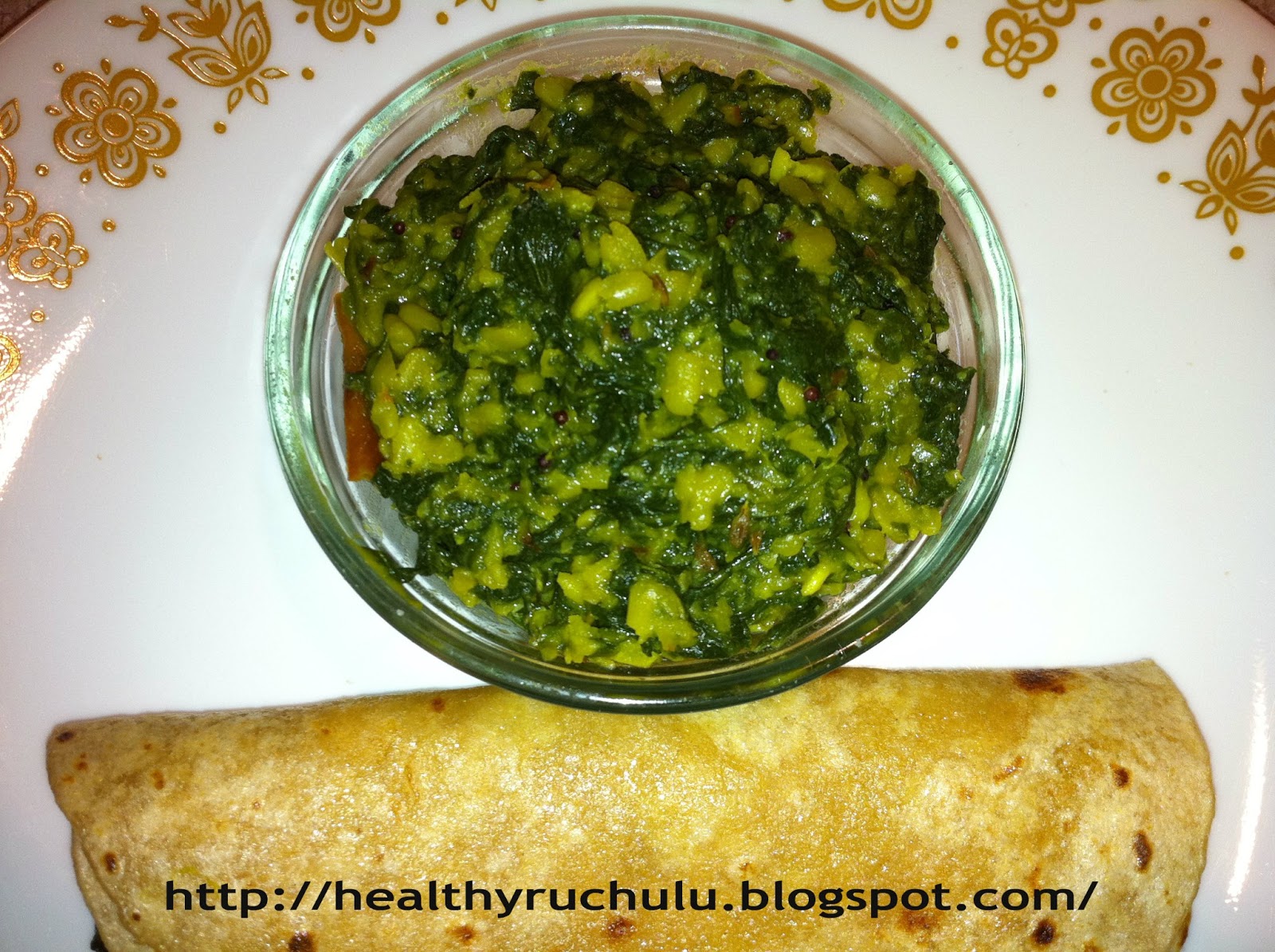 to Healthy Kitchen Spinach (Palak) moong dal fry or palakoora
