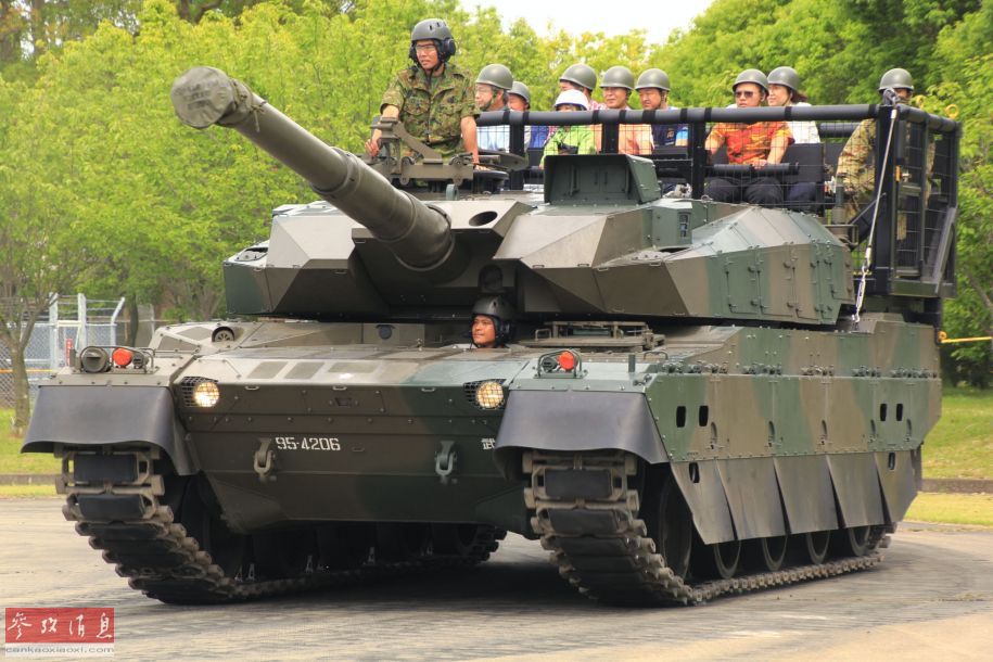 Type 90b. Mitsubishi Type 90. Танк тайп 90. Танк «Тип-10» сил самообороны Японии. Type 10 танк.