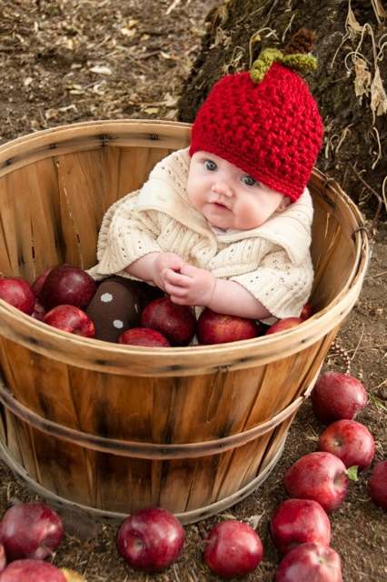 Toddler Apple Hat with Stem