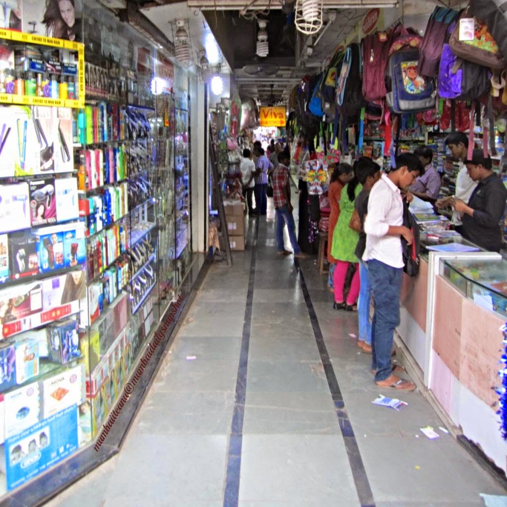 Mumbai Daily Snapshot Monday Shopping and Markets Nadco Shopping