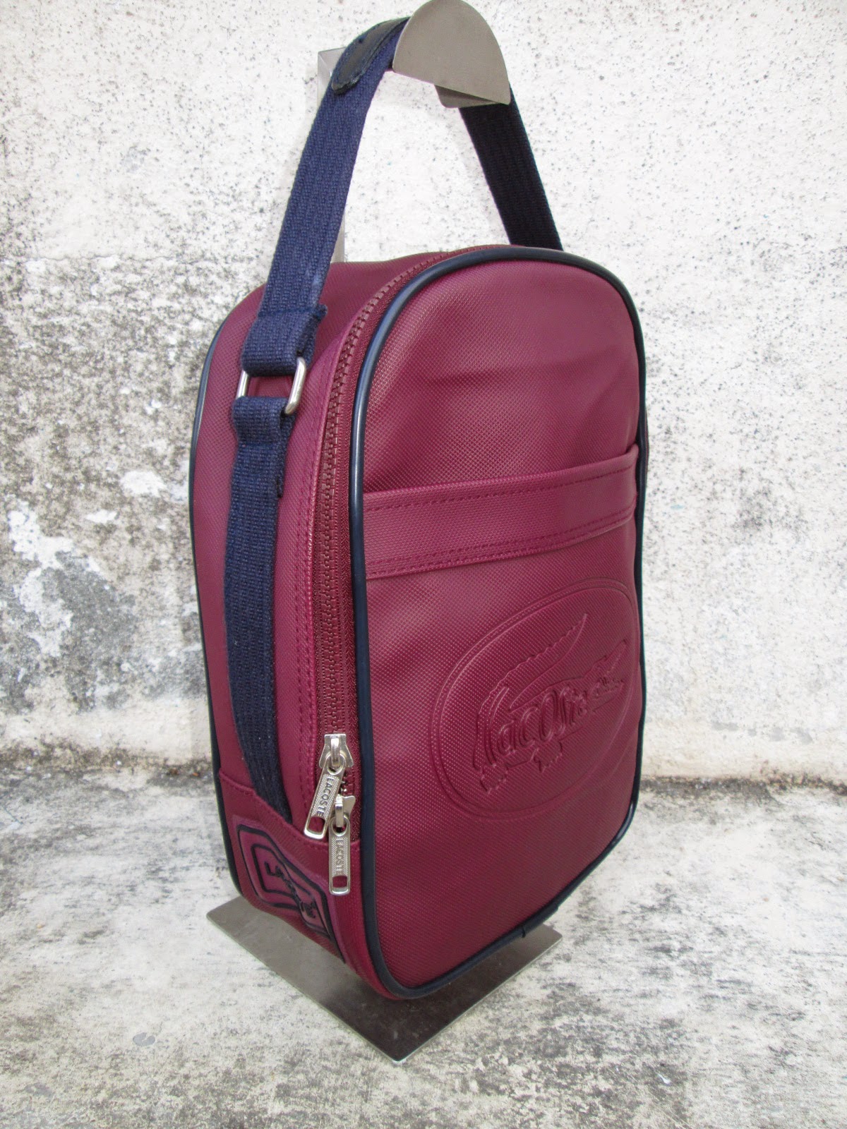 d0rayakEEbaG Authentic LACOSTE Sling Bag/Tote Bag(SOLD)