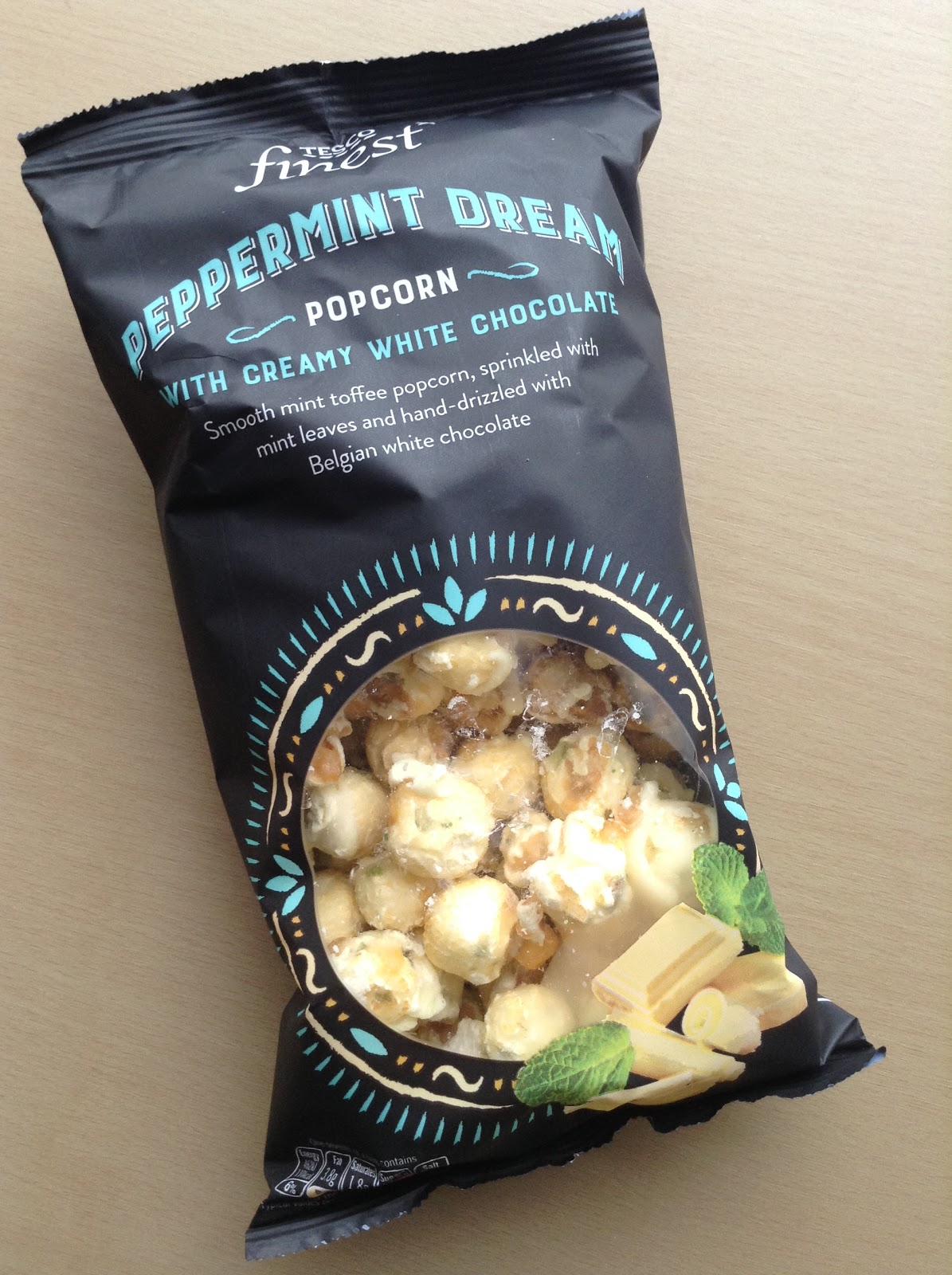 Tesco Finest Peppermint Dream Popcorn with White Chocolate