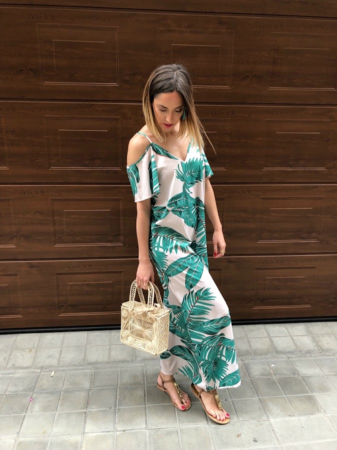 Fitness And Chicness-Leaf Print Dresses La Familia-1